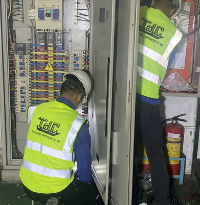  Bảo trì hệ thống tủ điện- Dule Factory